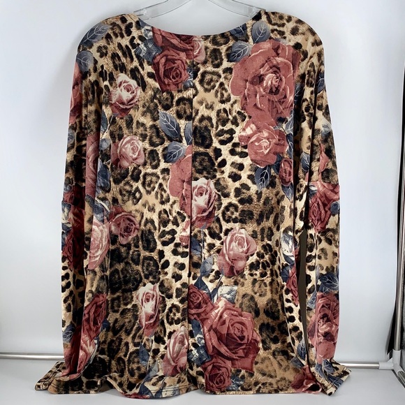 Entro Animal Print & Floral Oversized Front Tie - Picture 2 of 6
